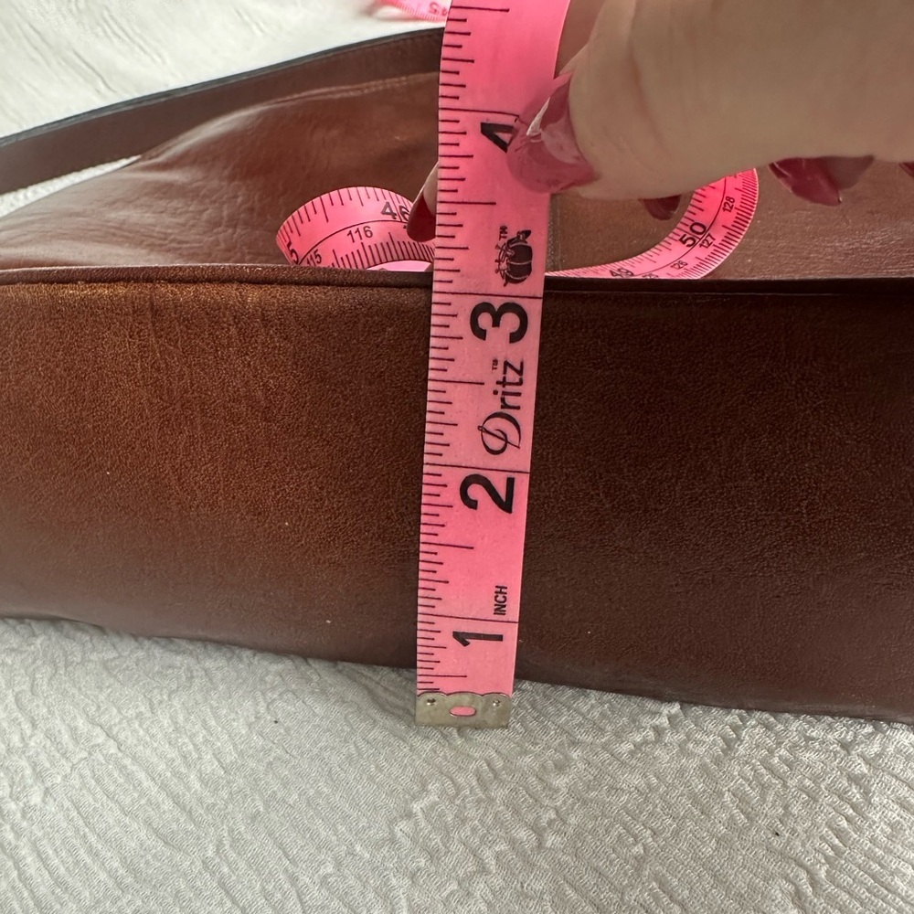 Genesis by Sabina70s/80s Reddish Brown Equestrian Domed Bag With Brass Ring​ - Picture 14 of 16